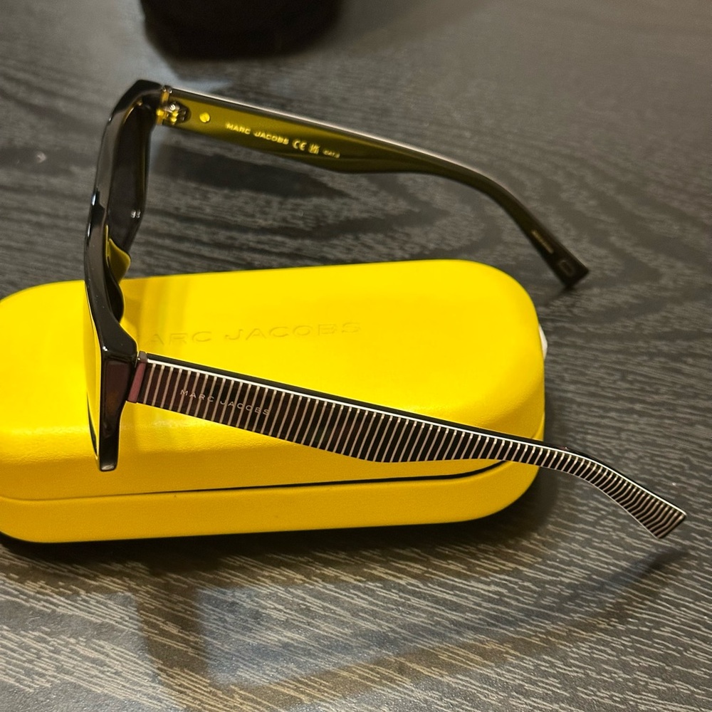 Marc Jacobs Marc 804/S rectangular sunglasses - image 2